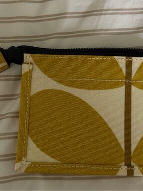 Orla Kiely Mustard Yellow/Cream Stem Print Wristlet - NWOT